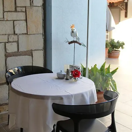 No 20 Marina - Adult Only Hotel