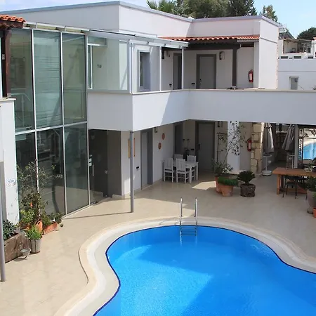 No 20 Marina - Adult Only Hotel 3*
